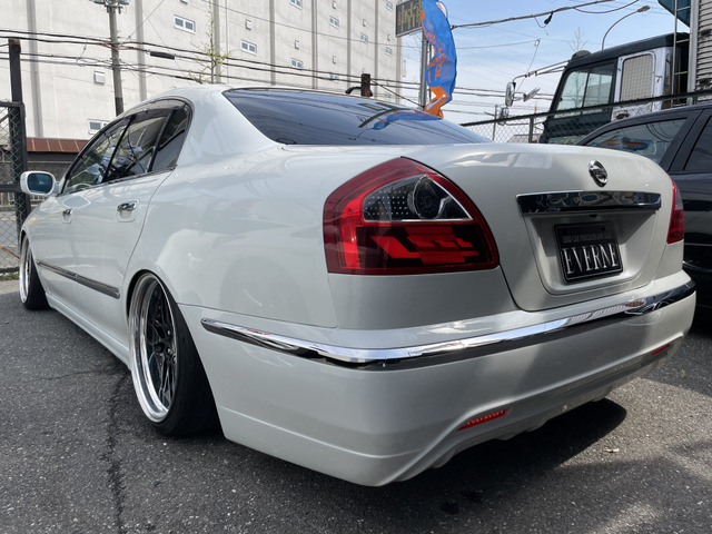 中古車 日産 シーマ 3 0 300g グランドツーリング バルカンヘッドledテールカスタム多数 の中古車詳細 127 500km 替 パールホワイト 京都府 Sold Out 中古車情報 中古車検索なら 車選びドットコム 車選び Com