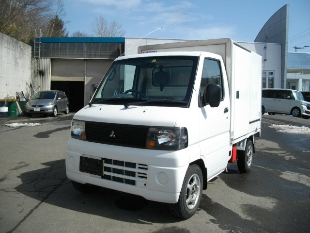 中古車 三菱 ミニキャブトラック 冷蔵冷凍車 の中古車詳細 1 000km ホワイト 北海道 38万円 中古車情報 中古車検索なら 車 選びドットコム 車選び Com