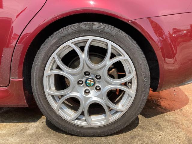 中古車 アルファロメオ アルファ159スポーツワゴン 2 2 Jts セレスピードプログレッション の中古車詳細 85 000km ワイン 熊本県 68万円 中古車情報 中古車検索なら 車選びドットコム 車選び Com