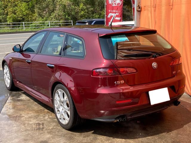 中古車 アルファロメオ アルファ159スポーツワゴン 2 2 Jts セレスピードプログレッション の中古車詳細 85 000km ワイン 熊本県 68万円 中古車情報 中古車検索なら 車選びドットコム 車選び Com