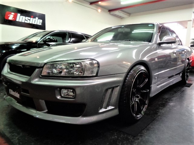 中古車 日産 スカイライン Neo6ターボ5mtマフラーローダウン の中古車詳細 66 400km シルバー 大阪府 Sold Out 中古車情報 中古車検索なら 車選びドットコム 車選び Com