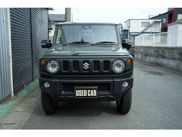 中古車 スズキ ジムニー Xc 4wd 届出済未使用車 シートヒーター Led の中古車詳細 登録済未使用車 1km走行 グリーン 福岡県 210万円 中古車情報 中古車検索なら 車選びドットコム 車選び Com