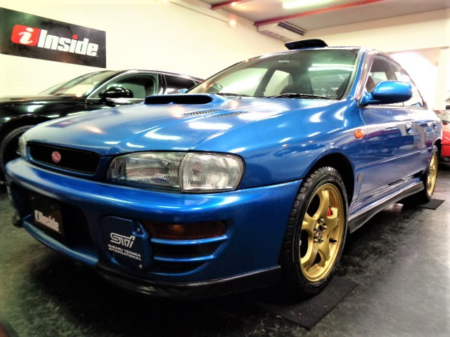 中古車 スバル インプレッサwrx 2 0 Wrx Sti タイプra Vリミテッド 4wd 555台限定マフラdccdtベルト交換済 の中古車詳細 140 900km ソニックブルーm 大阪府 175万円 中古車情報 中古車検索なら 車選びドットコム 車選び Com