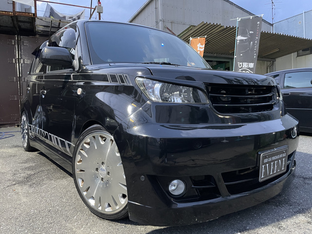 中古車 トヨタ 1 5 Z Qバージョン フルエアロ18aw後席モニター の中古車詳細 1 800km ブラック 京都府 Sold Out 中古車情報 中古車検索なら 車選びドットコム 車選び Com