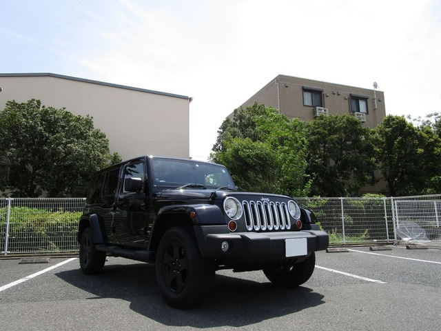 中古車 クライスラー ジープ ラングラーアンリミテッド サハラ 4wd の中古車詳細 51 994km ブラック 大阪府 Sold Out 中古車情報 中古車検索なら 車選びドットコム 車選び Com