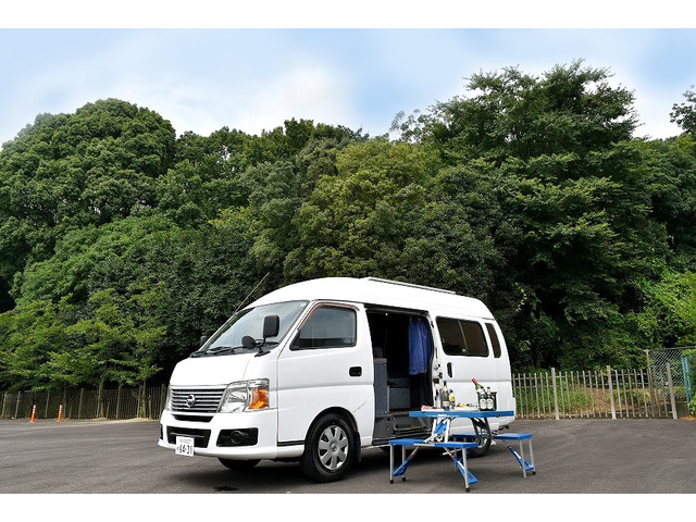 中古車 日産 キャラバンバス 後期型キャンピングカー仕様事務室 の中古車詳細 96 000km 白 愛知県 148万円 中古車情報 中古車 検索なら 車選びドットコム 車選び Com