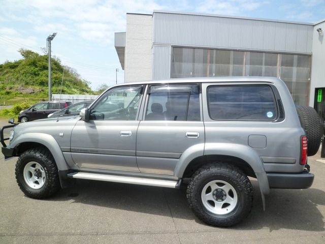 中古車 トヨタ ランドクルーザー80 4 2 Gx ディーゼル 4wd デフロック ディーゼルターボ 観音 の中古車詳細 98 181km グレー 秋田県 価格応談 中古車情報 中古車検索なら 車選びドットコム 車選び Com