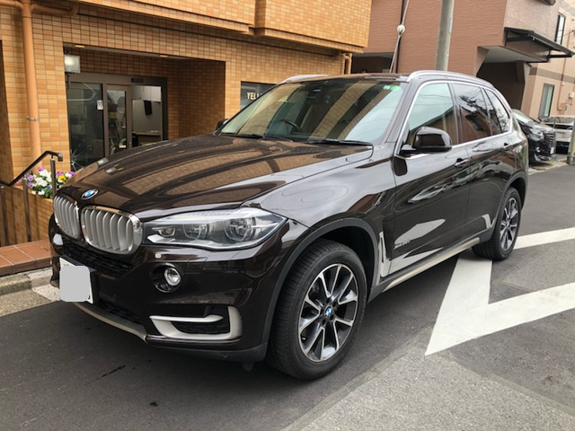 中古車 Bmw X5 Xドライブ 35d Xライン 4wd インテリジェントセーフティ の中古車詳細 80 000km ブラウン 東京都 2万円 中古車情報 中古車検索なら 車選びドットコム 車選び Com