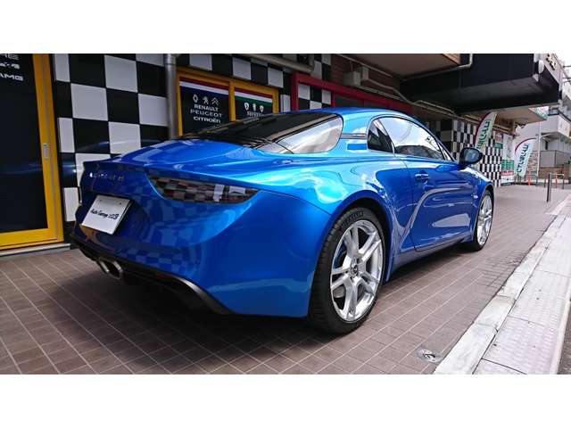 中古車 アルピーヌ A110 ピュア 取扱説明書 記録簿 スペアキー Etc の中古車詳細 6 000km 青 神奈川県 718万円 中古車情報 中古車検索なら 車選びドットコム 車選び Com