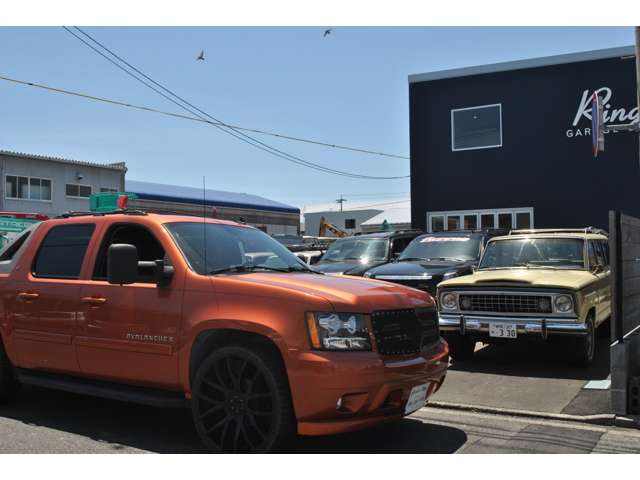 中古車 シボレー アバランチ 5 3 4wd Etc の中古車詳細 69 000km オレンジ 静岡県 199万円 中古車情報 中古車 検索なら 車選びドットコム 車選び Com