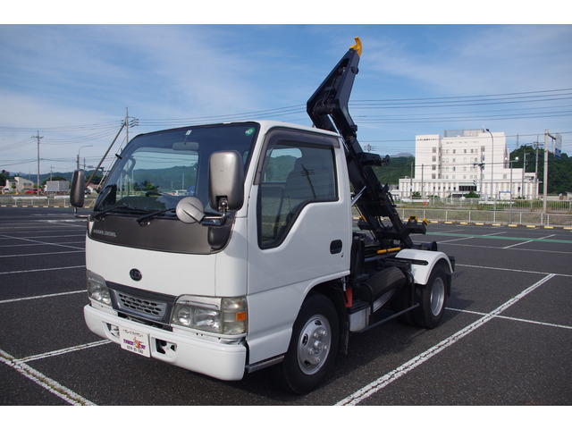 中古車 日産ディーゼル コンドル コンテナ車 脱着装置付コンテナ専用車 アームロール の中古車詳細 76 011km ホワイト 群馬県 237万円 中古車情報 中古車検索なら 車選びドットコム 車選び Com