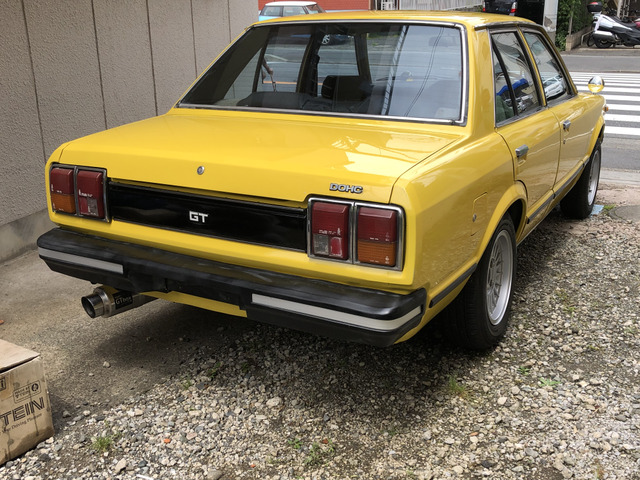 中古車 トヨタ カリーナ 1 6 Gt 2tg 5mt の中古車詳細 90 000km イエロー 神奈川県 218万円 中古車情報 中古車 検索なら 車選びドットコム 車選び Com