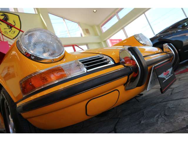 中古車 ポルシェ 911 Tタルガ ナロー 72yモデル エンジンoh済 オリジナル車 の中古車詳細 78 000km 黄 三重県 Sold Out 中古車情報 中古車検索なら 車選びドットコム 車選び Com