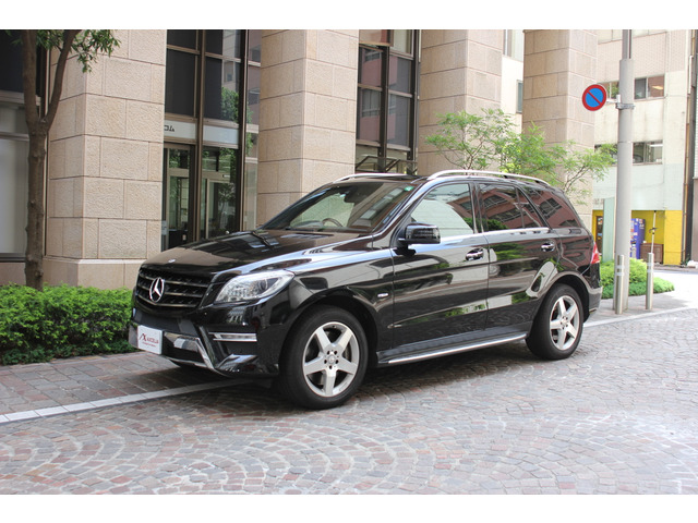 中古車情報 メルセデス ベンツ Mクラス Ml350 4マチック エディション1 4wd 修復歴無し の中古車詳細 走行距離 23 0万km カラー ブラック 販売地域 東京都港区 中古車を探すなら Carme カーミー 中古車