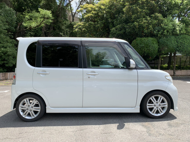 中古車 ダイハツ タントカスタム Rs ナビ Tv Etc ローダウン 後期型 の中古車詳細 104 000km パールホワイト 神奈川県 39万円 中古車情報 中古車検索なら 車選びドットコム 車選び Com