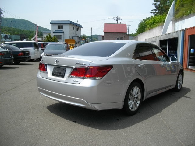 中古車 トヨタ クラウンアスリート 2 5 I Four 4wd の中古車詳細 63 000km シルバー 北海道 1万円 中古車 情報 中古車検索なら 車選びドットコム 車選び Com