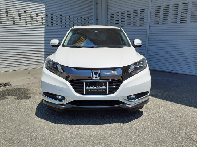 中古車 ホンダ ヴェゼル 1 5 ハイブリッド X 4wd の中古車詳細 51 5km パールホワイト 山梨県 192万円 中古車情報 中古車検索なら 車選びドットコム 車選び Com