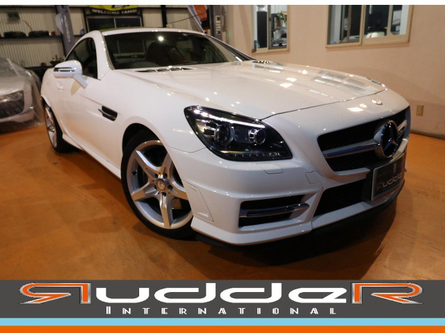 中古車 メルセデス ベンツ Slk0 ブルーエフィシェンシー Mt Amgスポーツパッケージ 6速mt パノラマルーフ の中古車詳細 51 000km ポーラーホワイト 愛知県 Sold Out 中古車情報 中古車検索なら 車選びドットコム 車選び Com