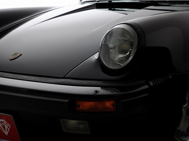 中古車 ポルシェ 911 空冷ポルシェ930 ターボルック の中古車詳細 44 500km ブラック 愛知県 価格応談 中古車情報 中古車 検索なら 車選びドットコム 車選び Com