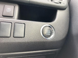 ヴォクシー 2.0 ZS 4WD 両側電動スライドドア ナビ AW8名乗り