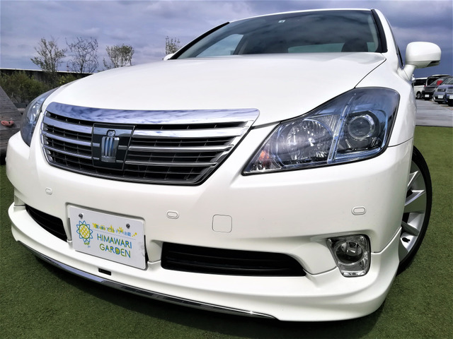 大阪市西成区 大阪府 で販売のクラウンハイブリッド トヨタ の中古車 中古車を探すなら Carme カーミー 中古車