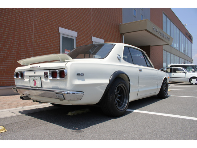 中古車 日産 スカイライン 2 0 Gt X 白ガラス 車高調 ソレタコデュアル の中古車詳細 ホワイト 三重県 1 150万円 中古車情報 中古車検索なら 車選びドットコム 車選び Com