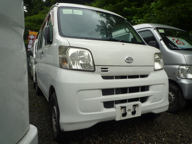 中古車 ダイハツ ハイゼットカーゴ スペシャル 車検令和4年6月 の中古車詳細 225 949km ホワイト 神奈川県 9万円 中古 車情報 中古車検索なら 車選びドットコム 車選び Com