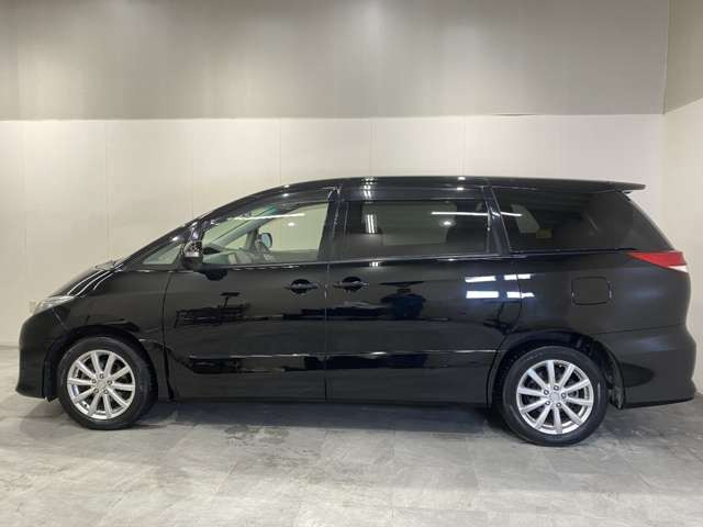 中古車 トヨタ エスティマ 2 4 アエラス 4wd バックカメラ ワンセグナビ オートクルーズ の中古車詳細 1 000km ブラック 北海道 49 8万円 中古車情報 中古車検索なら 車選びドットコム 車選び Com