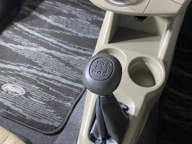 中古車 ダイハツ ミラ L 5速マニュアル キーレス 電格ミラー の中古車詳細 76 854km シャンパンゴールドメタリック 群馬県 19 8万円 中古車情報 中古車検索なら 車選びドットコム 車選び Com