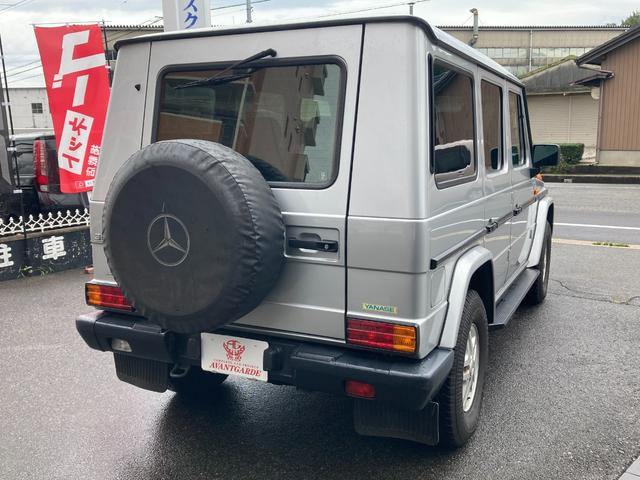 中古車 メルセデス ベンツ ゲレンデヴァーゲン 300ge ロング 4wd 7人乗り ディーラー車 の中古車詳細 30 300km シルバー 愛知県 685万円 中古車情報 中古車検索なら 車選びドットコム 車選び Com