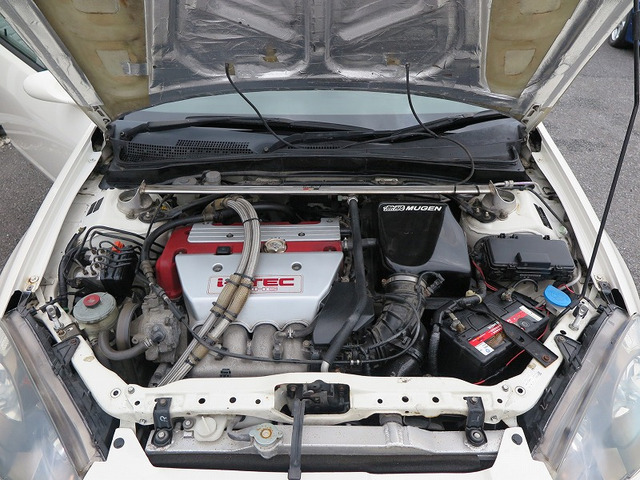 中古車 ホンダ インテグラタイプr 2 0 純正6速mtエアロパーツ追加メーター の中古車詳細 99 604km チャンピオンホワイト Nh0 埼玉県 Sold Out 中古車情報 中古車検索なら 車選びドットコム 車選び Com