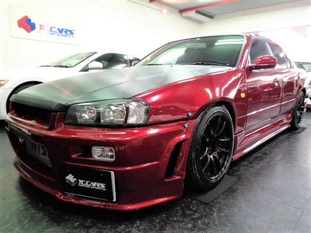 中古車 日産 スカイライン 2 5 25gtターボ Gtr仕様エアロ前後ワイドボディ車高調 の中古車詳細 141 100km レッドm 大阪府 Sold Out 中古車情報 中古車検索なら 車選びドットコム 車選び Com