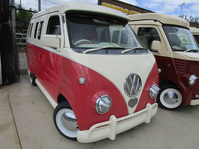 中古車 スズキ エブリイ ジョイン ハイルーフ ワーゲンバス仕様かわいいアーリータイプ の中古車詳細 107 637km クリーム ポピーレッド 大阪府 128万円 中古車情報 中古車検索なら 車選びドットコム 車選び Com