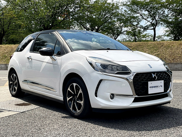 中古車 シトロエン Ds3 シック Ds Ledビジョンパッケージ ナビ 地デジ Bカメラ ドラレコ の中古車詳細 34 116km ホワイト 愛知県 118万円 中古車情報 中古車検索なら 車選びドットコム 車選び Com