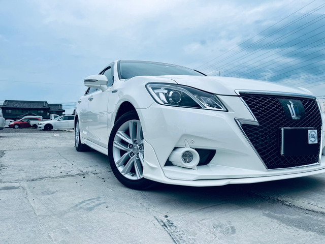 中古車 トヨタ クラウンアスリート ハイブリッド 2 5 S Trd フロントエアロ付き の中古車詳細 135 000km パールホワイト 愛知県 Sold Out 中古車情報 中古車検索なら 車選びドットコム 車選び Com