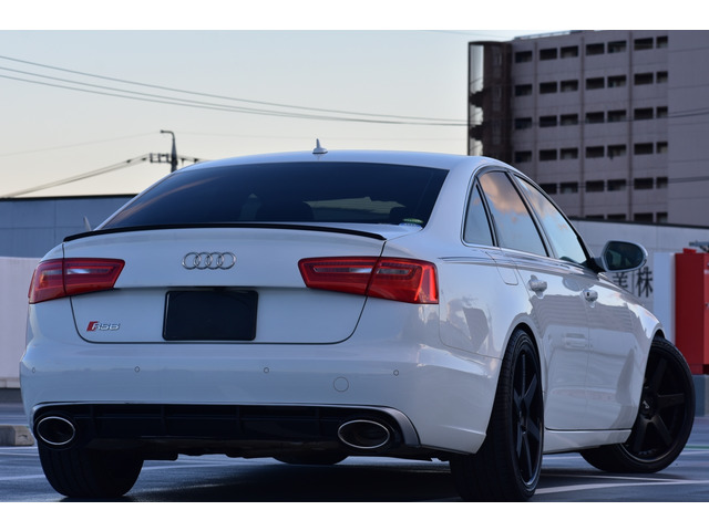 アウディ A6 2.8 FSI クワトロ 4WD RS6ボディ-キット・カスタム費用100  