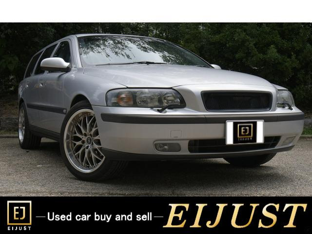 中古車 ボルボ V70 の中古車詳細 129 800km シルバー 兵庫県 Sold Out 中古車情報 中古車検索なら 車 選びドットコム 車選び Com