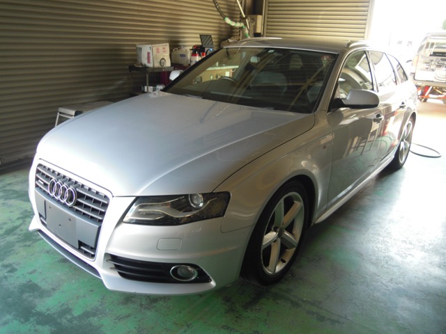 中古車 アウディ アバント 2 0 Tfsi クワトロ Sラインパッケージ 4wd 有償保証 の中古車詳細 78 000km 銀 福岡県 58万円 中古車情報 中古車検索なら 車選びドットコム 車選び Com