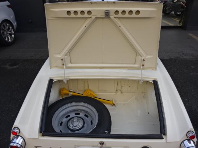 ダットサン フェアレディSR311 トランク 当時物中古 オリジナル 