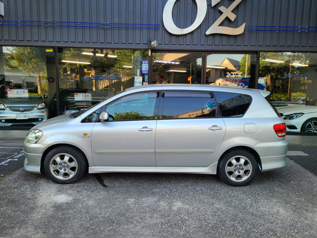 中古車 トヨタ イプサム 2 4 240i タイプs ナビスペシャル 特別仕様車 ナビ バックカメラ Etc の中古車詳細 56 000km シルバー 東京都 39万円 中古車情報 中古車検索なら 車選びドットコム 車選び Com