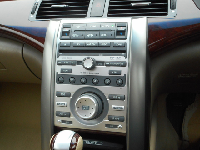 中古車 ホンダ レジェンド 3 5 4wd 無限m 1 コンプリートカー100台限定 の中古車詳細 130 000km プレミアムホワイトパール Nh624p 神奈川県 129 8万円 中古車情報 中古車検索なら 車選びドットコム 車選び Com