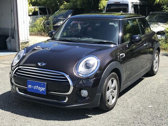 中古車 Bmw Mini ミニ クーパー Etc 純正ナビ バックカメラ の中古車詳細 64 500km ブラウン 佐賀県 138万円 中古車情報 中古車検索なら 車選びドットコム 車選び Com