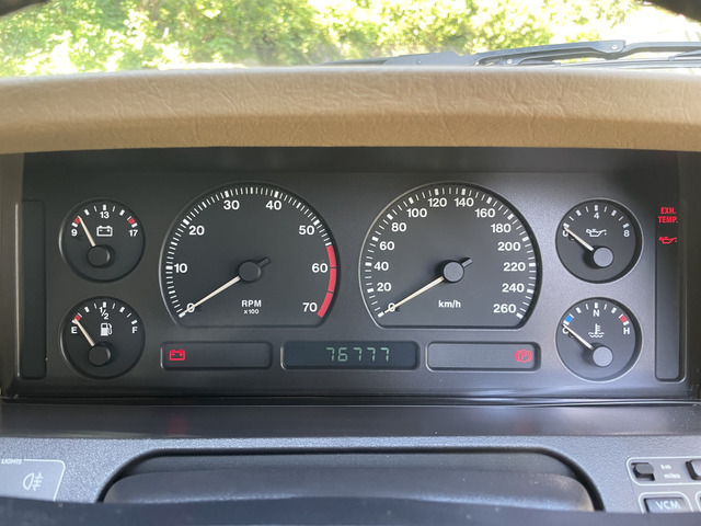 ジャガー XJ XJ6-3.2 40型/丸型4灯ライト/革×布シート の中古車詳細 