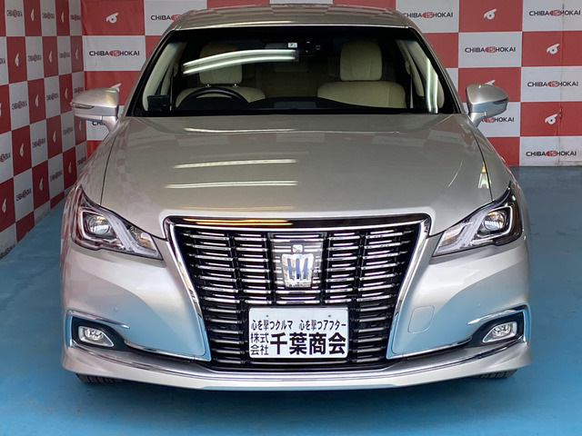 日本正規代理店品 クラウン セダン ハイブリッド トヨタ 2wd ロイヤルサルーン ｇ 2500cc At ブラック Fucoa Cl