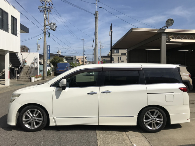 中古車 日産 エルグランド 2 5 250ハイウェイスター 自社ローン 名古屋 愛知 三重 岐阜 の中古車詳細 130 800km パールホワイト 愛知県 96万円 中古車情報 中古車検索なら 車選びドットコム 車選び Com