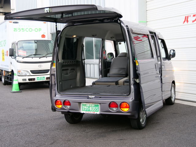 中古車 日産 クリッパーリオ G ターボ4速AT車リア可倒式シート当館代車 の中古車詳細 (48,000km, ドーンシルバーメタリック A99,  埼玉県, 38.8万円) | 中古車情報・中古車検索なら【車選びドットコム（車選び.com）】