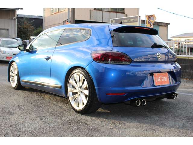 中古車 フォルクスワーゲン シロッコ 2.0 TSI ローダウン マフラー