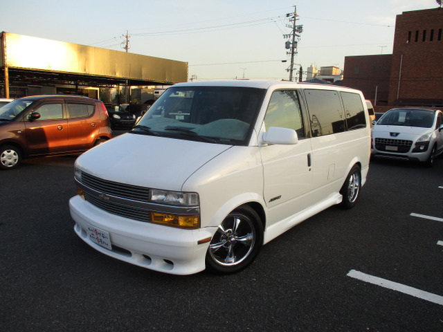 中古車 シボレー アストロ Ls 禁煙 ナビ フルセグ Bカメラ Etc の中古車詳細 85 650km ホワイト 愛知県 72万円 中古車情報 中古車検索なら 車選びドットコム 車選び Com