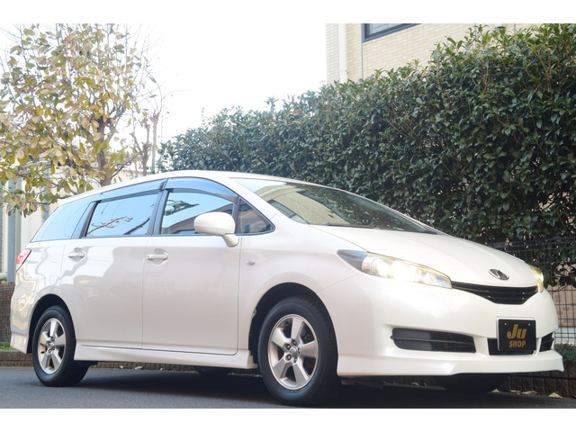 中古車 トヨタ ウィッシュ 1 8 X Hidセレクション 走行少 7人乗 ナビ地デジカメラ 禁煙車 の中古車詳細 46 700km パールホワイト54 茨城県 55万円 中古車情報 中古車検索なら 車選びドットコム 車選び Com