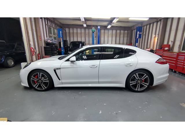 中古車 ポルシェ パナメーラ GTS PDK 4WD GTS オールブラック 中古車 ポルシェ パナメーラ GTS PDK 4WD GTS オールブラック